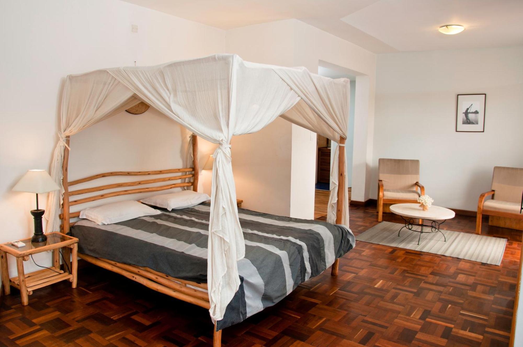 Hotel Restaurant Le Combava Antananarivo Kültér fotó