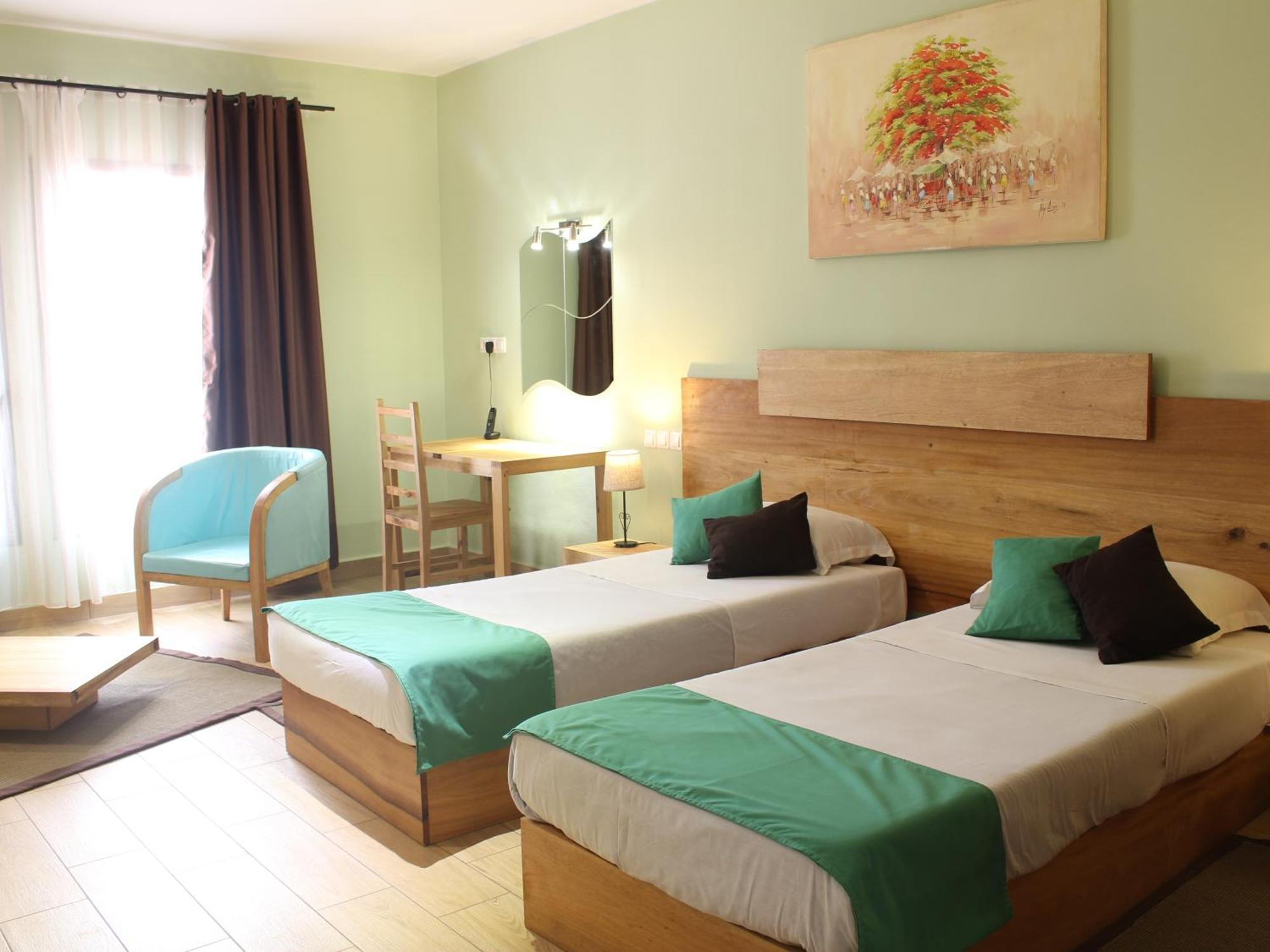 Hotel Restaurant Le Combava Antananarivo Kültér fotó